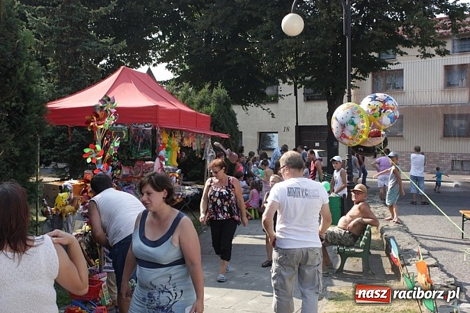 Zdjęcie w galerii na portalu naszraciborz.pl: Upalna niedziela w Krzanowicach - piknik familijny na dni miasta wiadomości z regionu