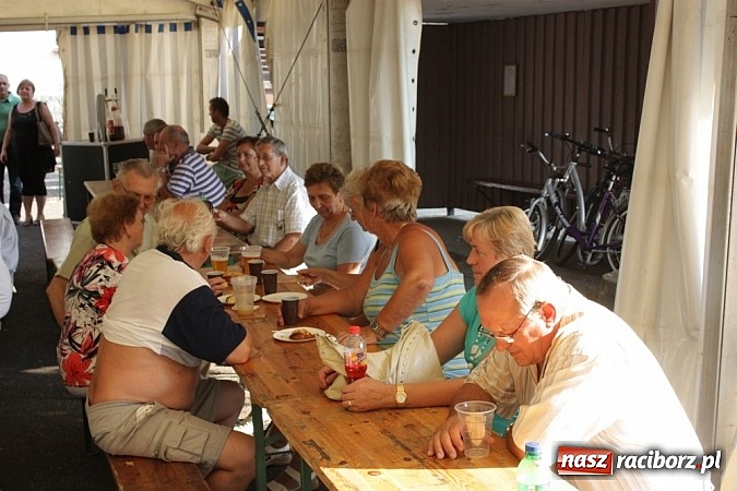 Zdjęcie w galerii na portalu naszraciborz.pl: Upalna niedziela w Krzanowicach - piknik familijny na dni miasta wiadomości z regionu