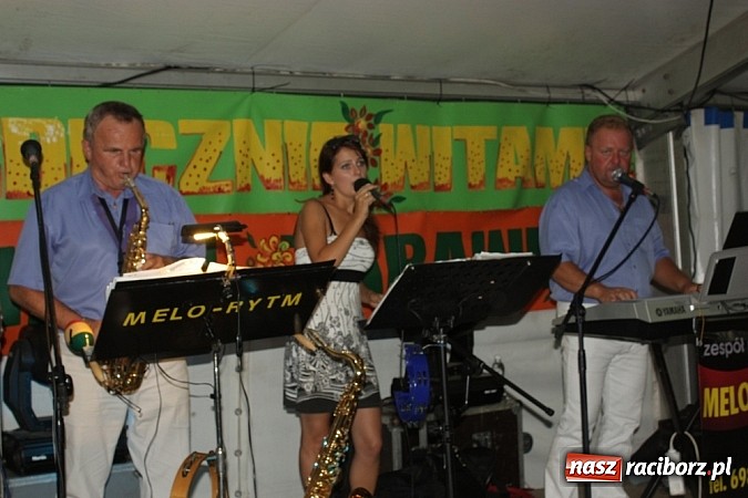 Zdjęcie w galerii na portalu naszraciborz.pl: Upalna niedziela w Krzanowicach - piknik familijny na dni miasta wiadomości z regionu