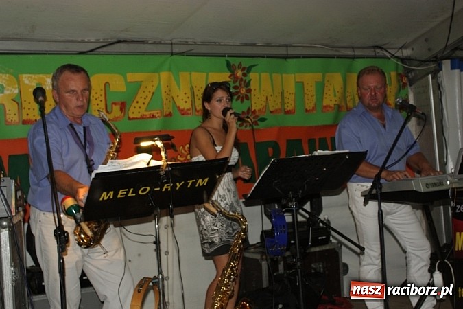 Zdjęcie w galerii na portalu naszraciborz.pl: Upalna niedziela w Krzanowicach - piknik familijny na dni miasta wiadomości z regionu