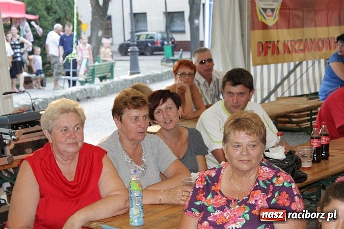 Zdjęcie w galerii na portalu naszraciborz.pl: Upalna niedziela w Krzanowicach - piknik familijny na dni miasta wiadomości z regionu