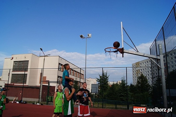 Zdjęcie w galerii na portalu naszraciborz.pl: Piknik sportowy z raciborską Strefą wiadomości z regionu