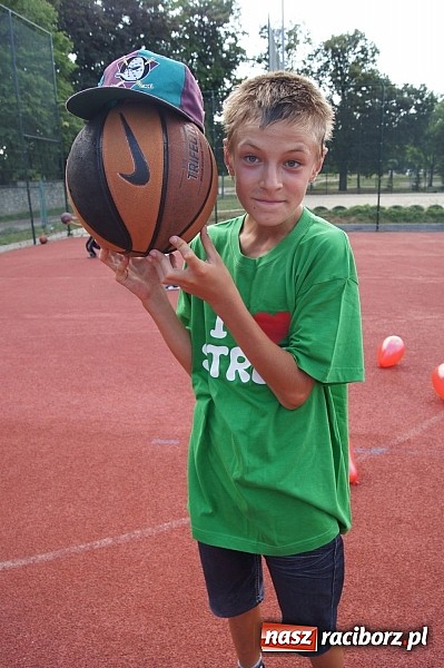 Zdjęcie w galerii na portalu naszraciborz.pl: Piknik sportowy z raciborską Strefą wiadomości z regionu