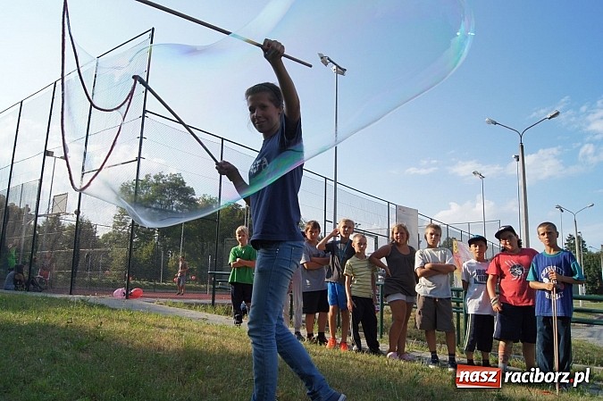 Zdjęcie w galerii na portalu naszraciborz.pl: Piknik sportowy z raciborską Strefą wiadomości z regionu