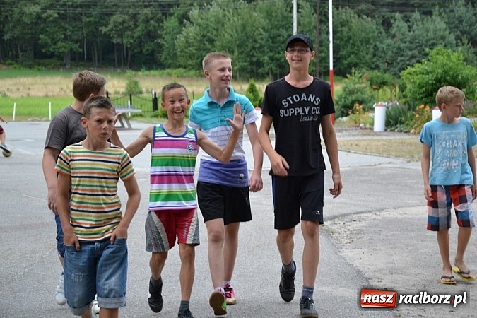 Zdjęcie w galerii na portalu naszraciborz.pl: Puchar i medale osobiście z rąk burmistrza! wiadomości z regionu