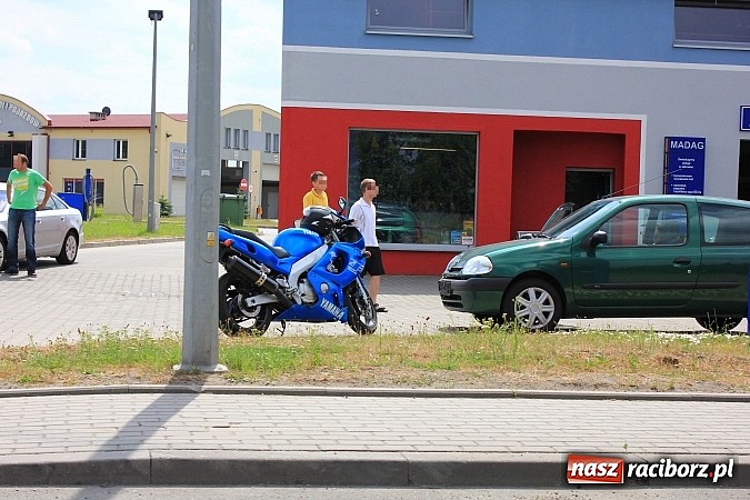 Zdjęcie w galerii na portalu naszraciborz.pl: Poważna kolizja na Rybnickiej. Zderzyły się trzy samochody i motocykl wiadomości z regionu