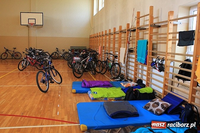 Zdjęcie w galerii na portalu naszraciborz.pl: Uczą się pierwszej pomocy na obozie strażackim wiadomości z regionu