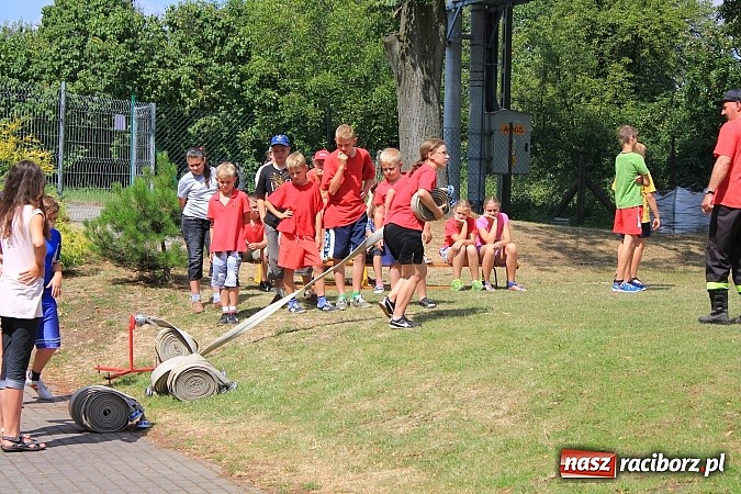 Zdjęcie w galerii na portalu naszraciborz.pl: Uczą się pierwszej pomocy na obozie strażackim wiadomości z regionu