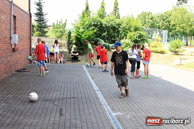 Zdjęcie w galerii na portalu naszraciborz.pl: Uczą się pierwszej pomocy na obozie strażackim wiadomości z regionu