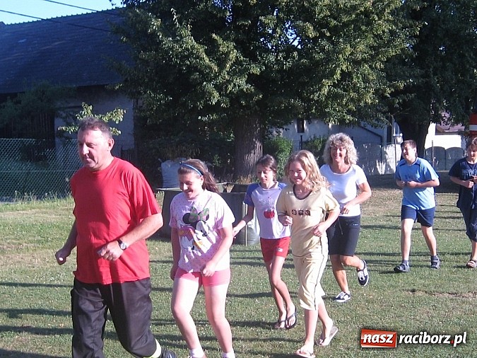 Zdjęcie w galerii na portalu naszraciborz.pl: Uczą się pierwszej pomocy na obozie strażackim wiadomości z regionu