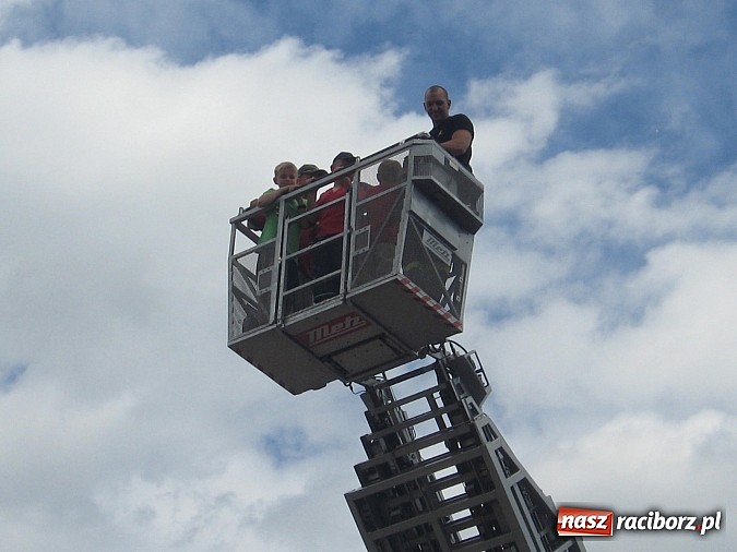 Zdjęcie w galerii na portalu naszraciborz.pl: Uczą się pierwszej pomocy na obozie strażackim wiadomości z regionu