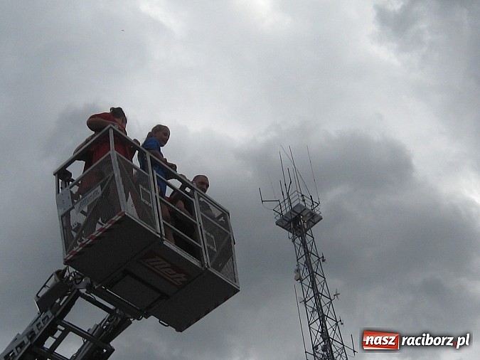 Zdjęcie w galerii na portalu naszraciborz.pl: Uczą się pierwszej pomocy na obozie strażackim wiadomości z regionu