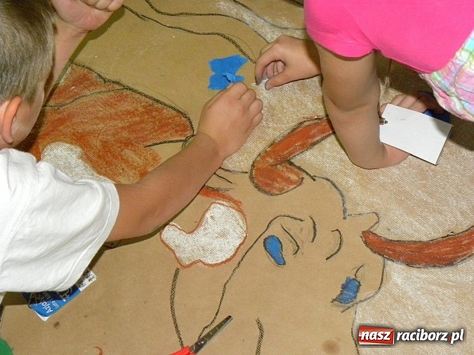 Zdjęcie w galerii na portalu naszraciborz.pl: Na indyjskiej ulicy... wiadomości z regionu