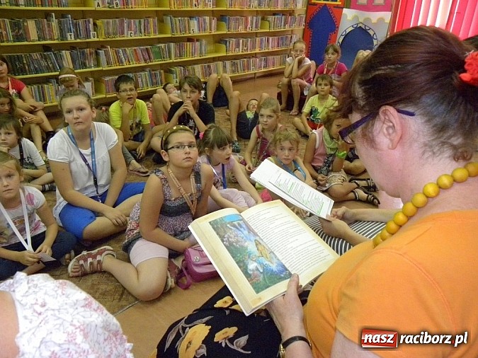 Zdjęcie w galerii na portalu naszraciborz.pl: Na indyjskiej ulicy... wiadomości z regionu