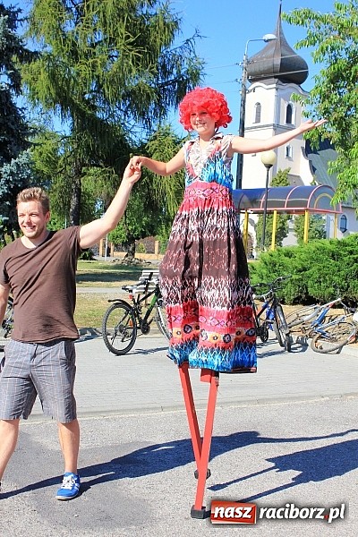 Zdjęcie w galerii na portalu naszraciborz.pl: Akcja LATO: Happening artystyczny w Nędzy wiadomości z regionu