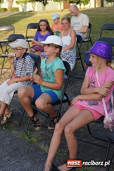 Zdjęcie w galerii na portalu naszraciborz.pl: Letnie wieczory z kinem plenerowym wiadomości z regionu