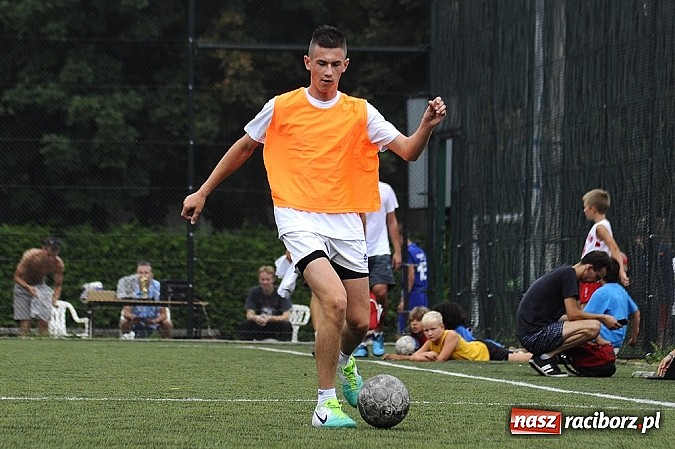 Zdjęcie w galerii na portalu naszraciborz.pl: Wychylylybymy triumfatorem Ligi Orlik wiadomości z regionu
