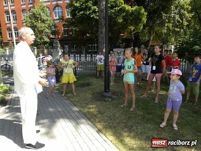 Zdjęcie w galerii na portalu naszraciborz.pl: Czy Wielki Mur Chiński jest widoczny z kosmosu? wiadomości z regionu
