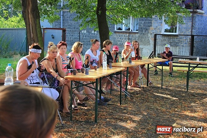 Zdjęcie w galerii na portalu naszraciborz.pl: Nordic walking - sport dla każdego wiadomości z regionu