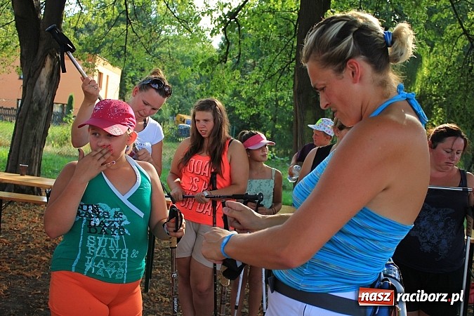Zdjęcie w galerii na portalu naszraciborz.pl: Nordic walking - sport dla każdego wiadomości z regionu