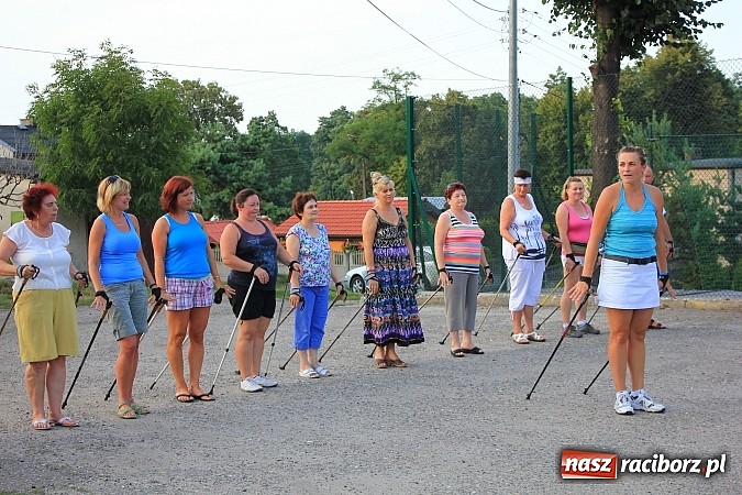 Zdjęcie w galerii na portalu naszraciborz.pl: Nordic walking - sport dla każdego wiadomości z regionu