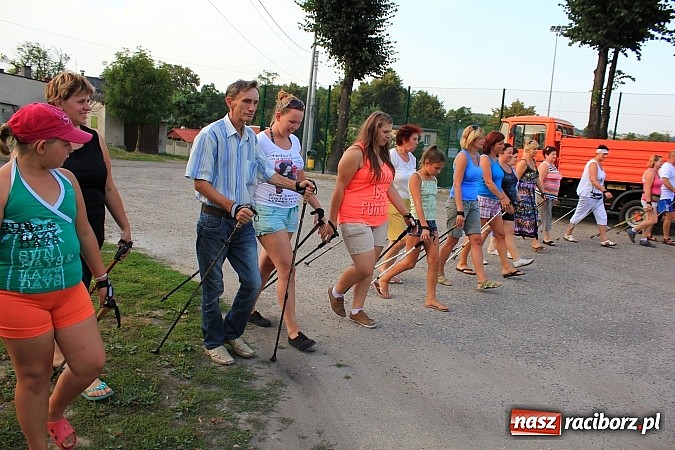 Zdjęcie w galerii na portalu naszraciborz.pl: Nordic walking - sport dla każdego wiadomości z regionu