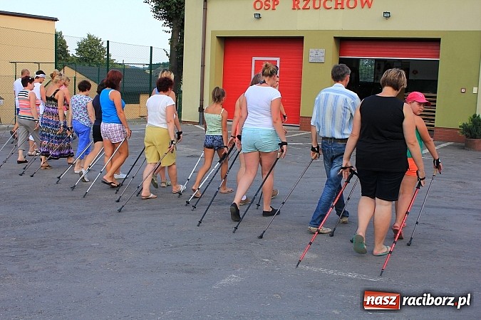 Zdjęcie w galerii na portalu naszraciborz.pl: Nordic walking - sport dla każdego wiadomości z regionu