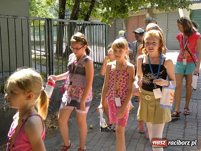 Zdjęcie w galerii na portalu naszraciborz.pl: Lato w bibliotece - w krainie Złotego Smoka wiadomości z regionu