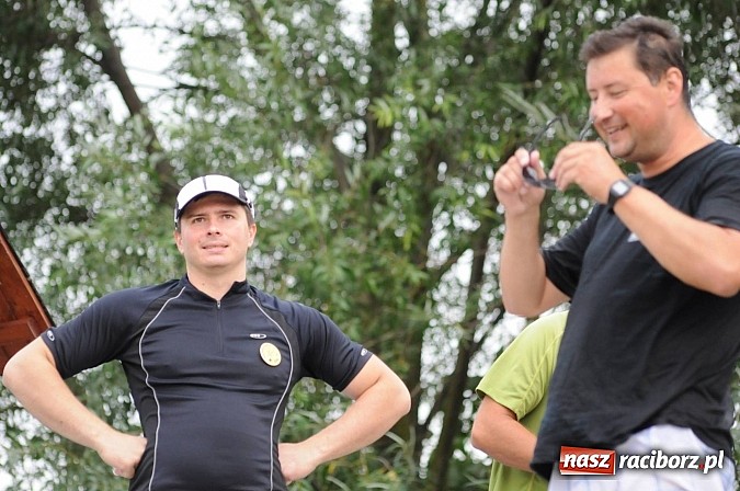 Zdjęcie w galerii na portalu naszraciborz.pl: Zabrakło miejsc w kajakach i pontonach. Miting wodniacki Morawskich Wrót wiadomości z regionu