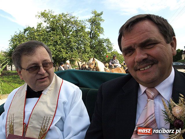 Zdjęcie w galerii na portalu naszraciborz.pl: Dożynki 2008: Za słabo płacą wiadomości z regionu