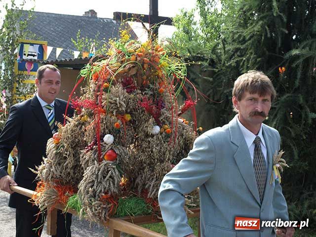 Zdjęcie w galerii na portalu naszraciborz.pl: Dożynki 2008: Za słabo płacą wiadomości z regionu