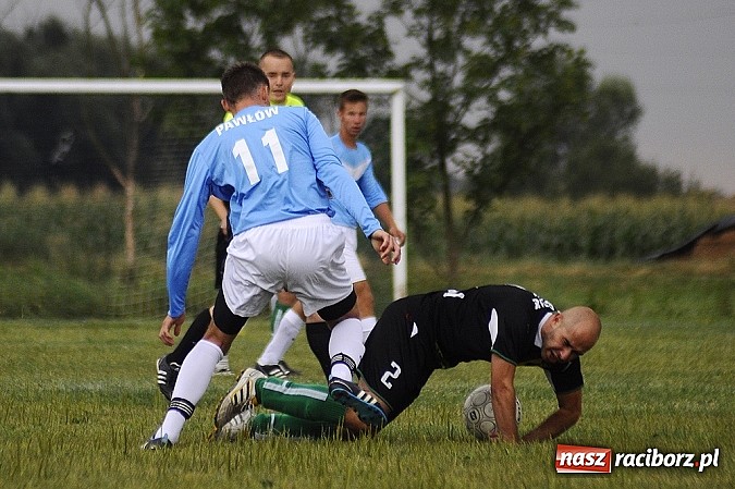 Zdjęcie w galerii na portalu naszraciborz.pl: Buk Rudy pokonał LKS Pawłów wiadomości z regionu