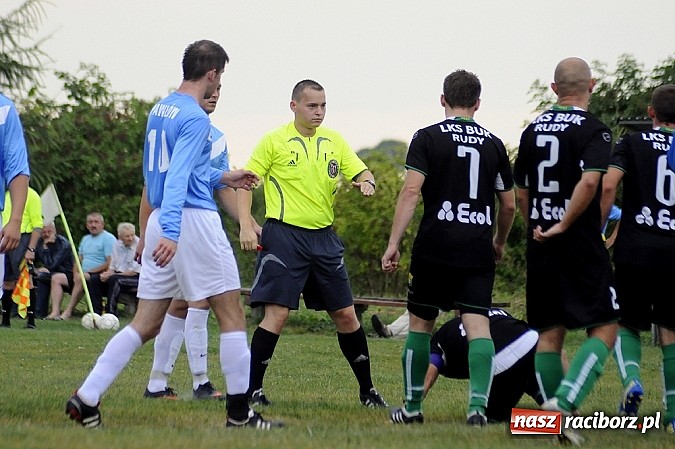 Zdjęcie w galerii na portalu naszraciborz.pl: Buk Rudy pokonał LKS Pawłów wiadomości z regionu