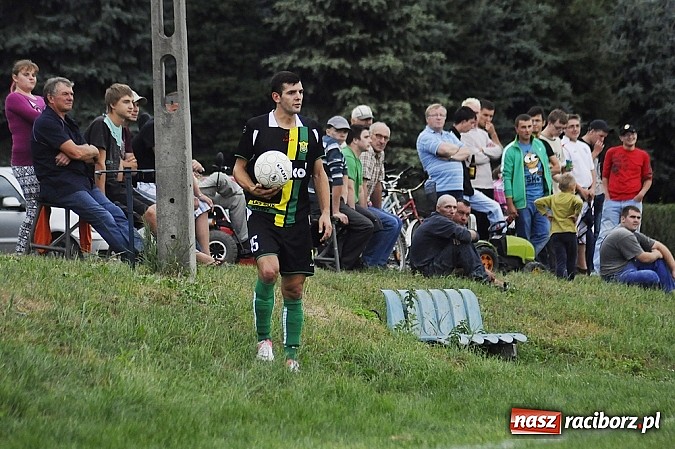 Zdjęcie w galerii na portalu naszraciborz.pl: Buk Rudy pokonał LKS Pawłów wiadomości z regionu