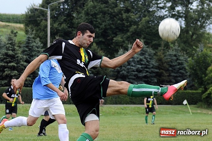 Zdjęcie w galerii na portalu naszraciborz.pl: Buk Rudy pokonał LKS Pawłów wiadomości z regionu