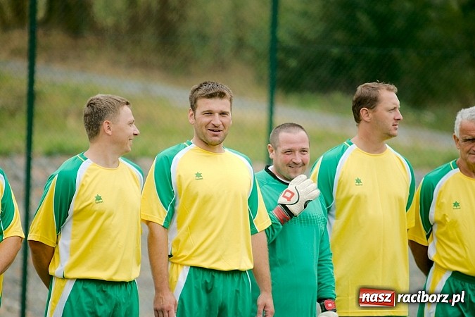 Zdjęcie w galerii na portalu naszraciborz.pl: Oldboy Cup 2013: Zespół z Niemiec zdobył puchar. Krzanowice drugie  wiadomości z regionu