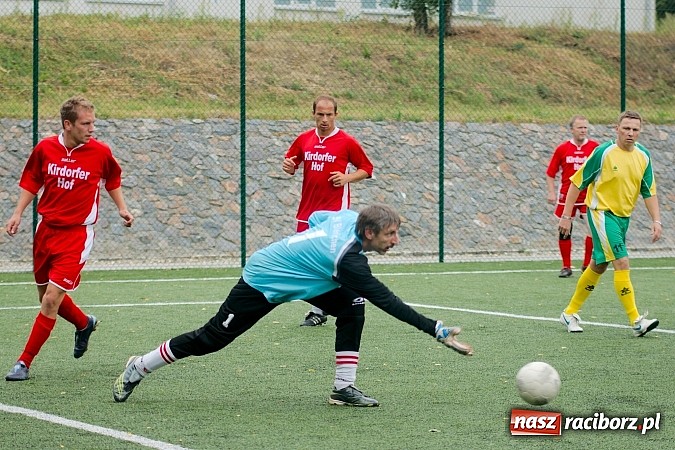 Zdjęcie w galerii na portalu naszraciborz.pl: Oldboy Cup 2013: Zespół z Niemiec zdobył puchar. Krzanowice drugie  wiadomości z regionu