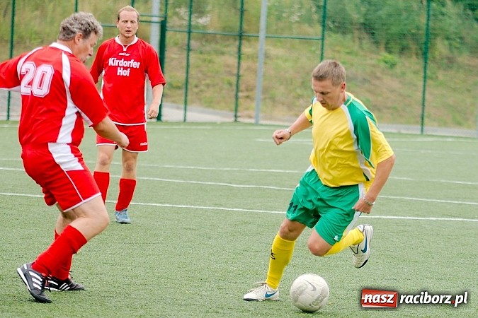 Zdjęcie w galerii na portalu naszraciborz.pl: Oldboy Cup 2013: Zespół z Niemiec zdobył puchar. Krzanowice drugie  wiadomości z regionu