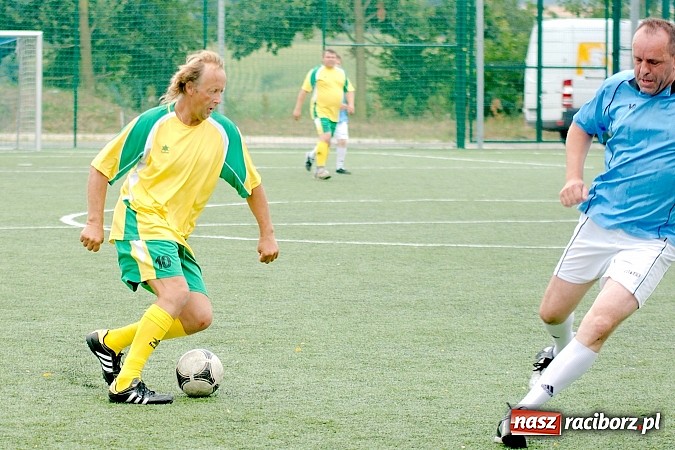 Zdjęcie w galerii na portalu naszraciborz.pl: Oldboy Cup 2013: Zespół z Niemiec zdobył puchar. Krzanowice drugie  wiadomości z regionu