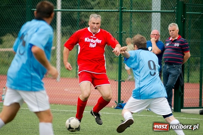 Zdjęcie w galerii na portalu naszraciborz.pl: Oldboy Cup 2013: Zespół z Niemiec zdobył puchar. Krzanowice drugie  wiadomości z regionu