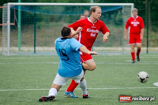 Zdjęcie w galerii na portalu naszraciborz.pl: Oldboy Cup 2013: Zespół z Niemiec zdobył puchar. Krzanowice drugie  wiadomości z regionu