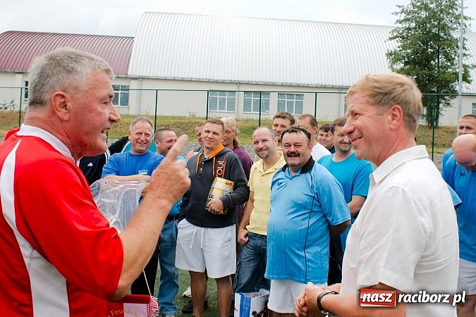 Zdjęcie w galerii na portalu naszraciborz.pl: Oldboy Cup 2013: Zespół z Niemiec zdobył puchar. Krzanowice drugie  wiadomości z regionu