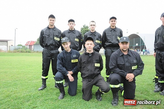 Zdjęcie w galerii na portalu naszraciborz.pl: Zawody strażackie w Chałupkach - Roszków w dobrej formie przed mistrzostwami powiatu wiadomości z regionu