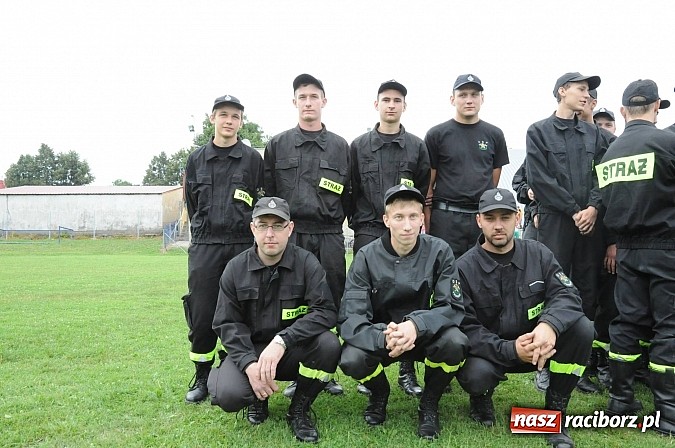 Zdjęcie w galerii na portalu naszraciborz.pl: Zawody strażackie w Chałupkach - Roszków w dobrej formie przed mistrzostwami powiatu wiadomości z regionu