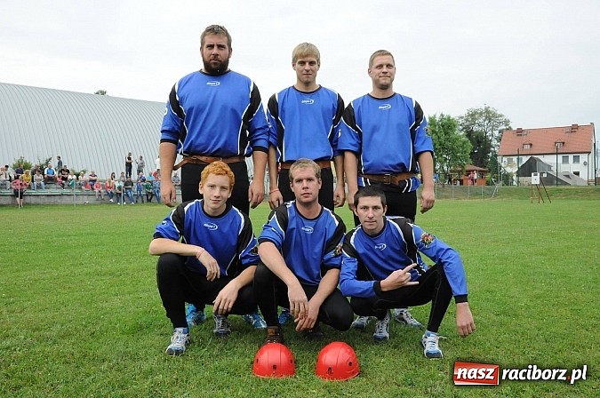 Zdjęcie w galerii na portalu naszraciborz.pl: Zawody strażackie w Chałupkach - Roszków w dobrej formie przed mistrzostwami powiatu wiadomości z regionu