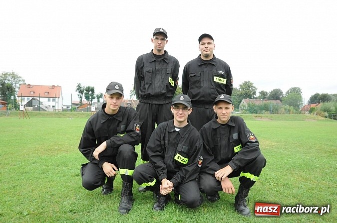 Zdjęcie w galerii na portalu naszraciborz.pl: Zawody strażackie w Chałupkach - Roszków w dobrej formie przed mistrzostwami powiatu wiadomości z regionu