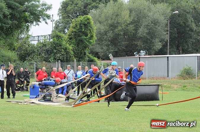 Zdjęcie w galerii na portalu naszraciborz.pl: Zawody strażackie w Chałupkach - Roszków w dobrej formie przed mistrzostwami powiatu wiadomości z regionu