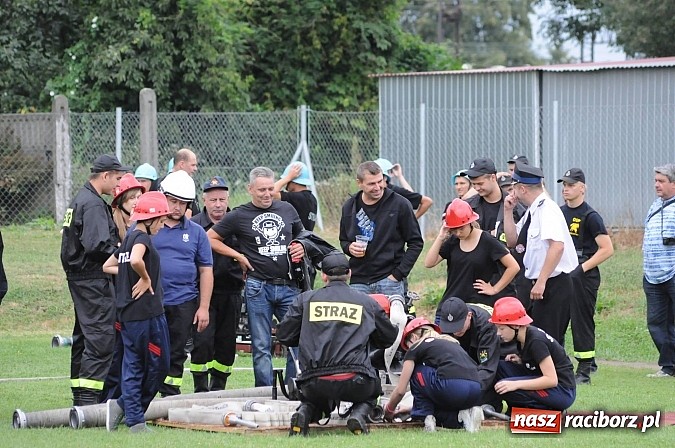 Zdjęcie w galerii na portalu naszraciborz.pl: Zawody strażackie w Chałupkach - Roszków w dobrej formie przed mistrzostwami powiatu wiadomości z regionu