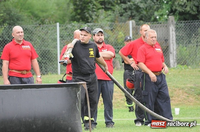 Zdjęcie w galerii na portalu naszraciborz.pl: Zawody strażackie w Chałupkach - Roszków w dobrej formie przed mistrzostwami powiatu wiadomości z regionu