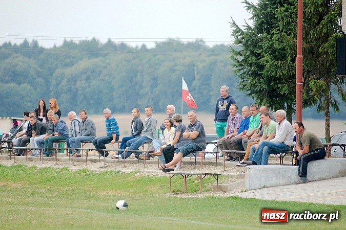 Zdjęcie w galerii na portalu naszraciborz.pl: Nieudana inauguracja w Owsiszczach wiadomości z regionu